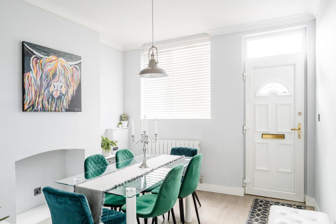 Churnet Valley Townhouse - Modern Cheadle House Villa Luaran gambar