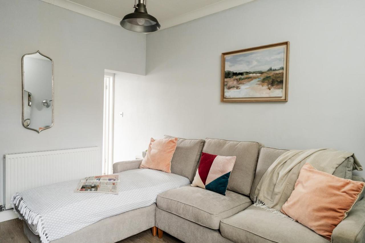 Churnet Valley Townhouse - Modern Cheadle House Villa Luaran gambar