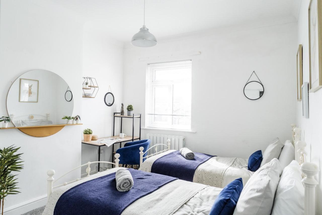 Churnet Valley Townhouse - Modern Cheadle House Villa Luaran gambar