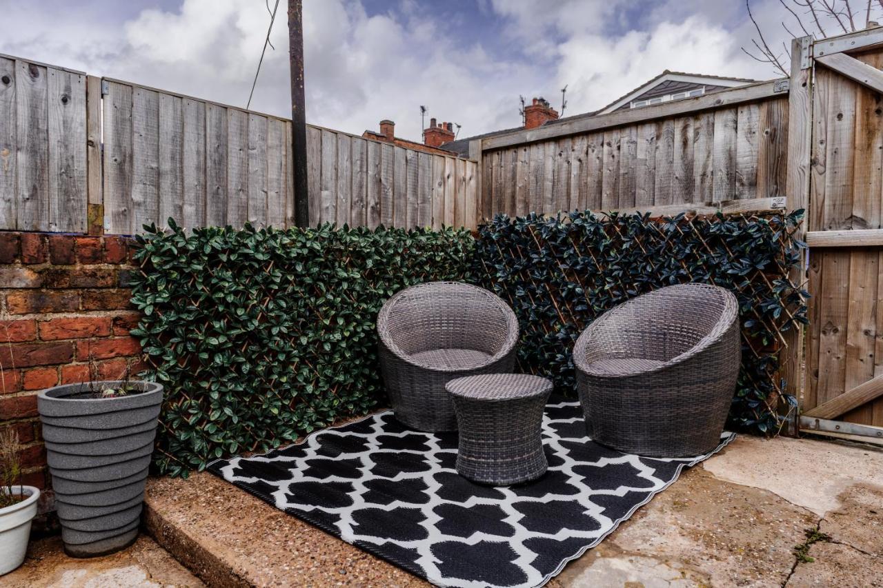Churnet Valley Townhouse - Modern Cheadle House Villa Luaran gambar